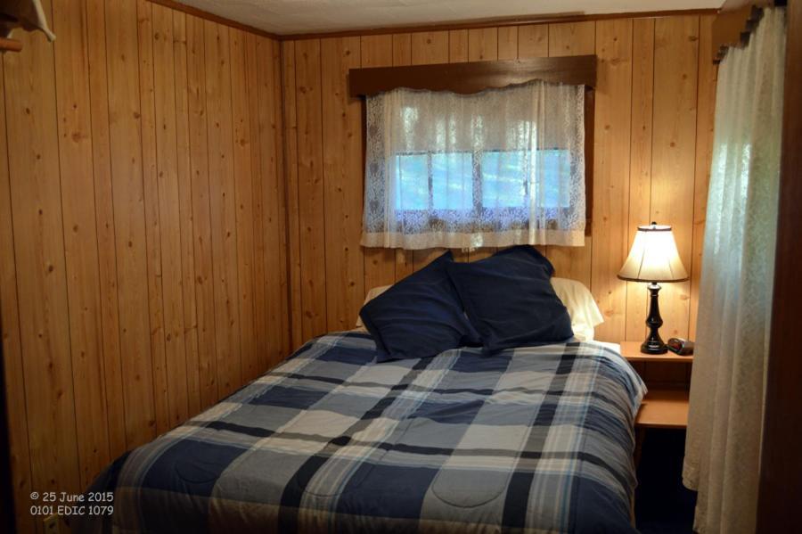 Edgewater Inn&Cottages Eagle River Zimmer foto